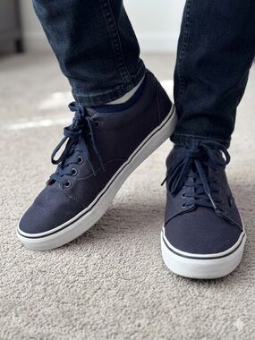 Vans Atwood Low Top Canvas Sneakers in Navy Blue 👟✨